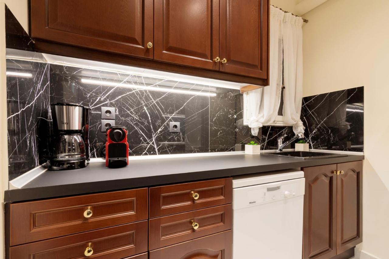 Minimal 2 Bedroom Apt Near The Athens Concert Hall Buitenkant foto